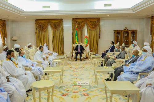 Photo de Le Président de la République reçoit le bureau exécutif de l’Association des Ulémas mauritaniens