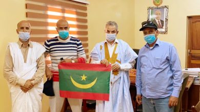 Photo de Le maire de Nouadhibou reçoit les participants mauritaniens a la  » Grande compétition marocaine de pêche sportive 2021″