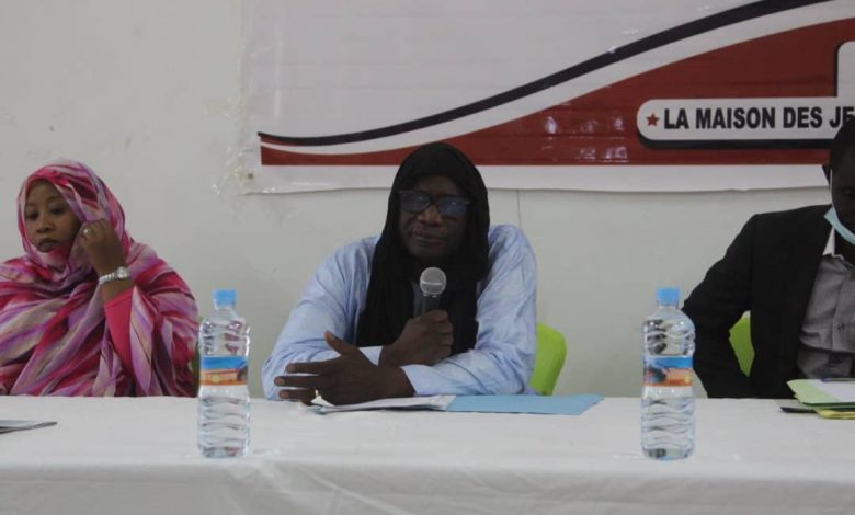 Photo de Conférence-Débats : « Quelles formations pour la Jeunesse D’aujourd’hui ? »