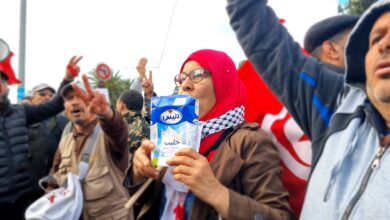 Photo de Tunisie : des milliers de manifestants contre le président Saied et les pénuries